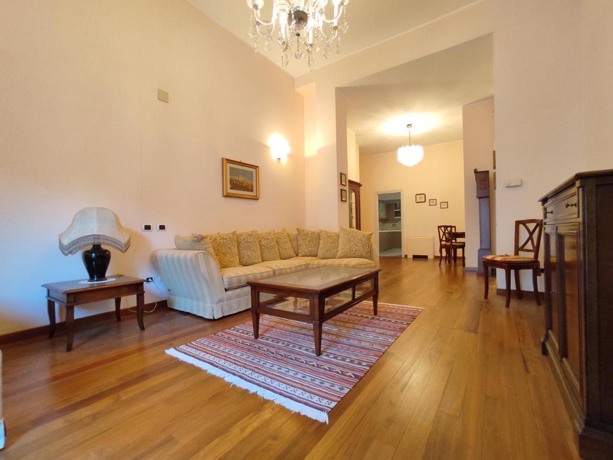 Castello Suite Turin Exterior foto